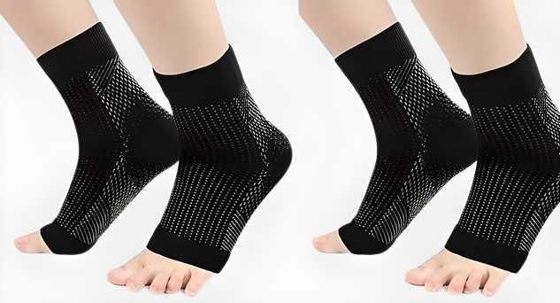 Black heel swelling relief socks designed for comfort and support during daily activities
