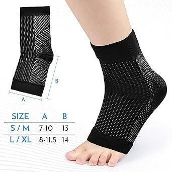 Black heel swelling relief socks designed for comfort and support in sizes S/M and L/XL